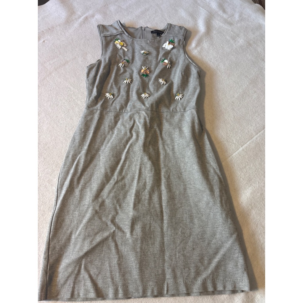 Banana Republic Gray Sleeveless Embroidered Floral Sheath Dress‎ Size 8